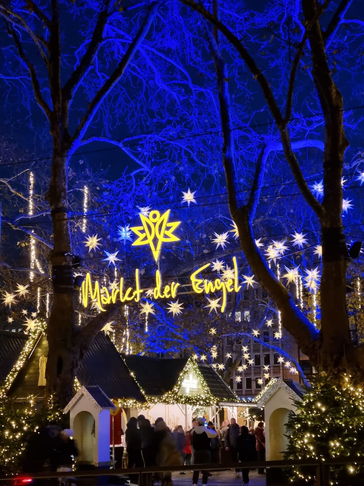 Vietnamese photographer captures festive magic of Germany’s Christmas markets